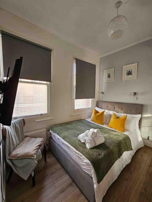 Beautiful And Spacious Flat London Exterior foto