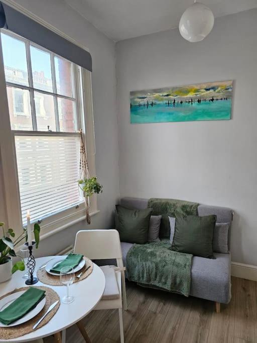 Beautiful And Spacious Flat London Exterior foto